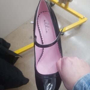 Ellie Black Patent Mary Jane Heels